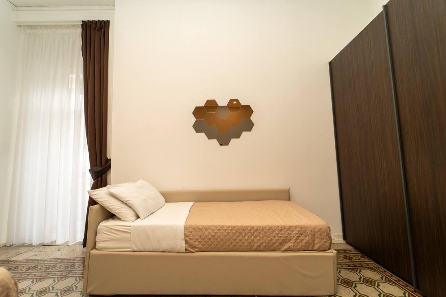 La Piazza Suite Napoli Exterior foto